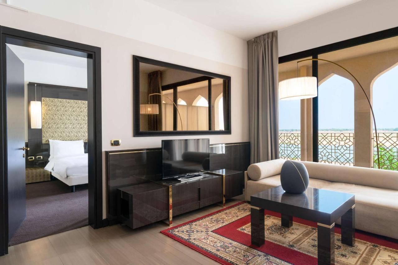 Radisson Blu Hotel NʼDjamena Eksteriør billede