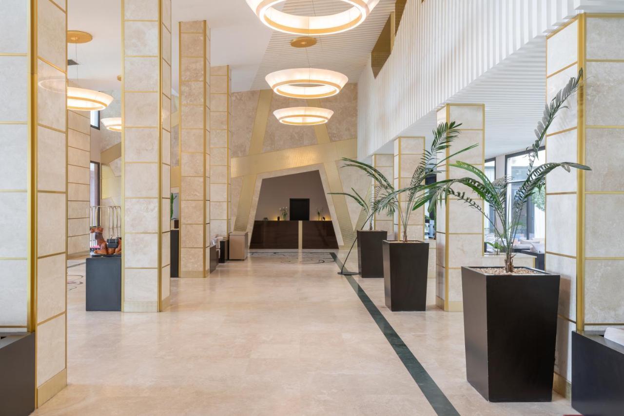 Radisson Blu Hotel NʼDjamena Eksteriør billede